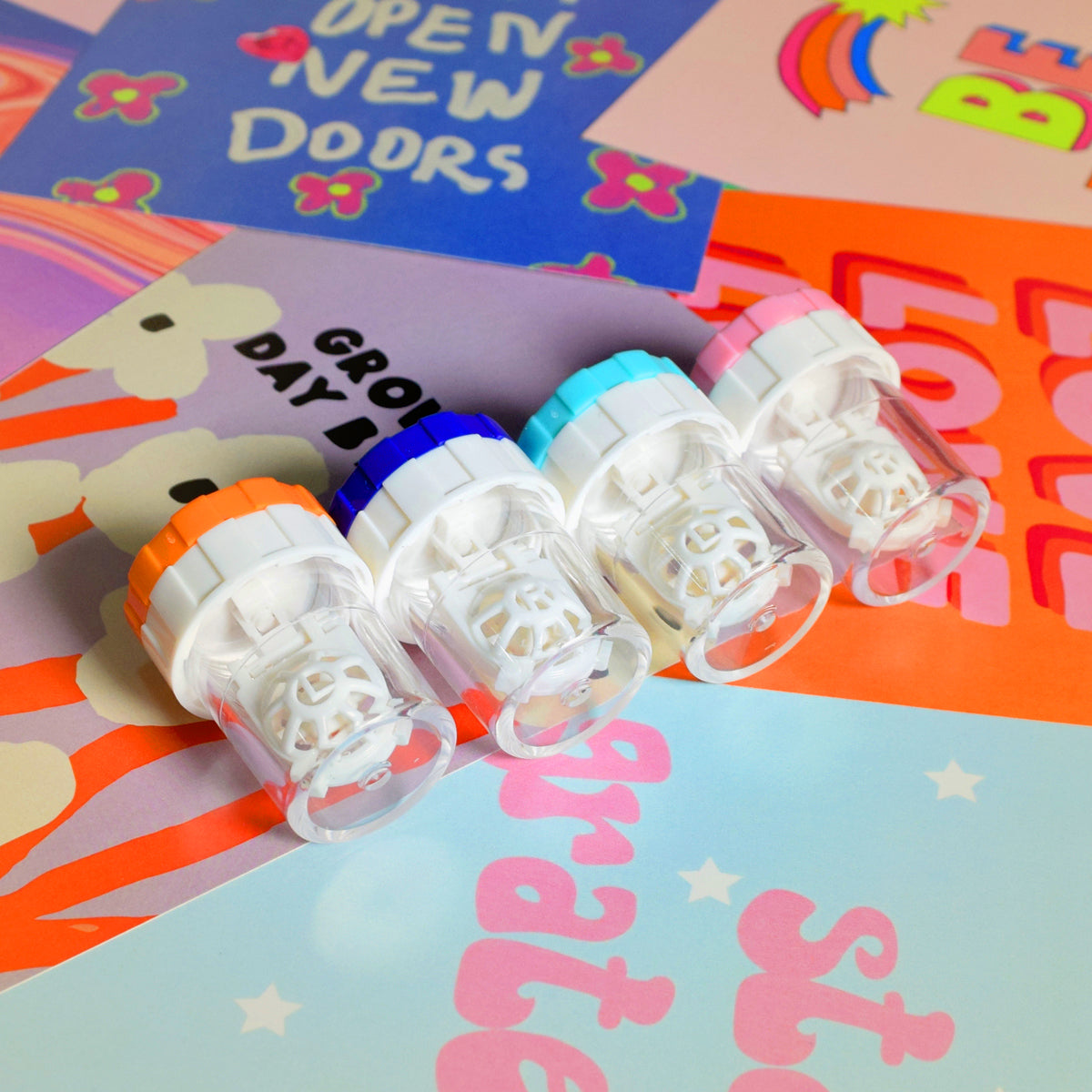 <transcy>Manual Lens Cleaner</transcy>